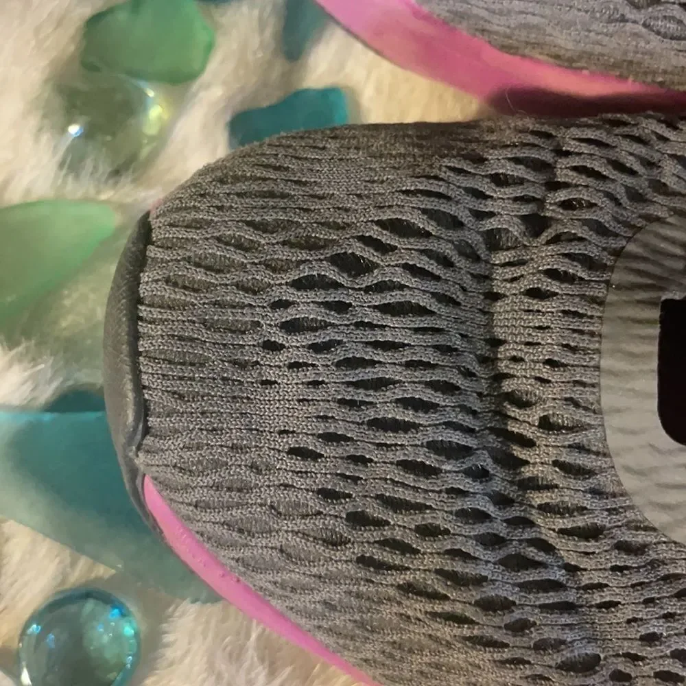 Nike shoes 8.5 (4429)